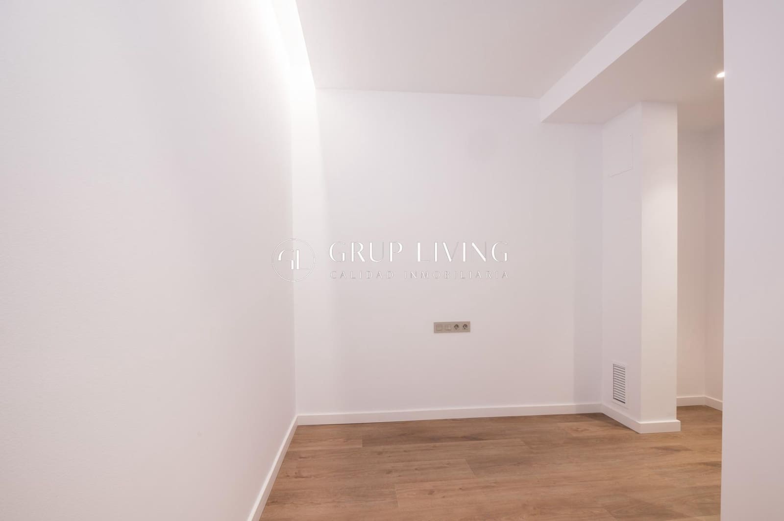 5 soverom Villa til salgs i Sitges med svømmebasseng garasje - € 2 550 000 (Ref: 9865304)