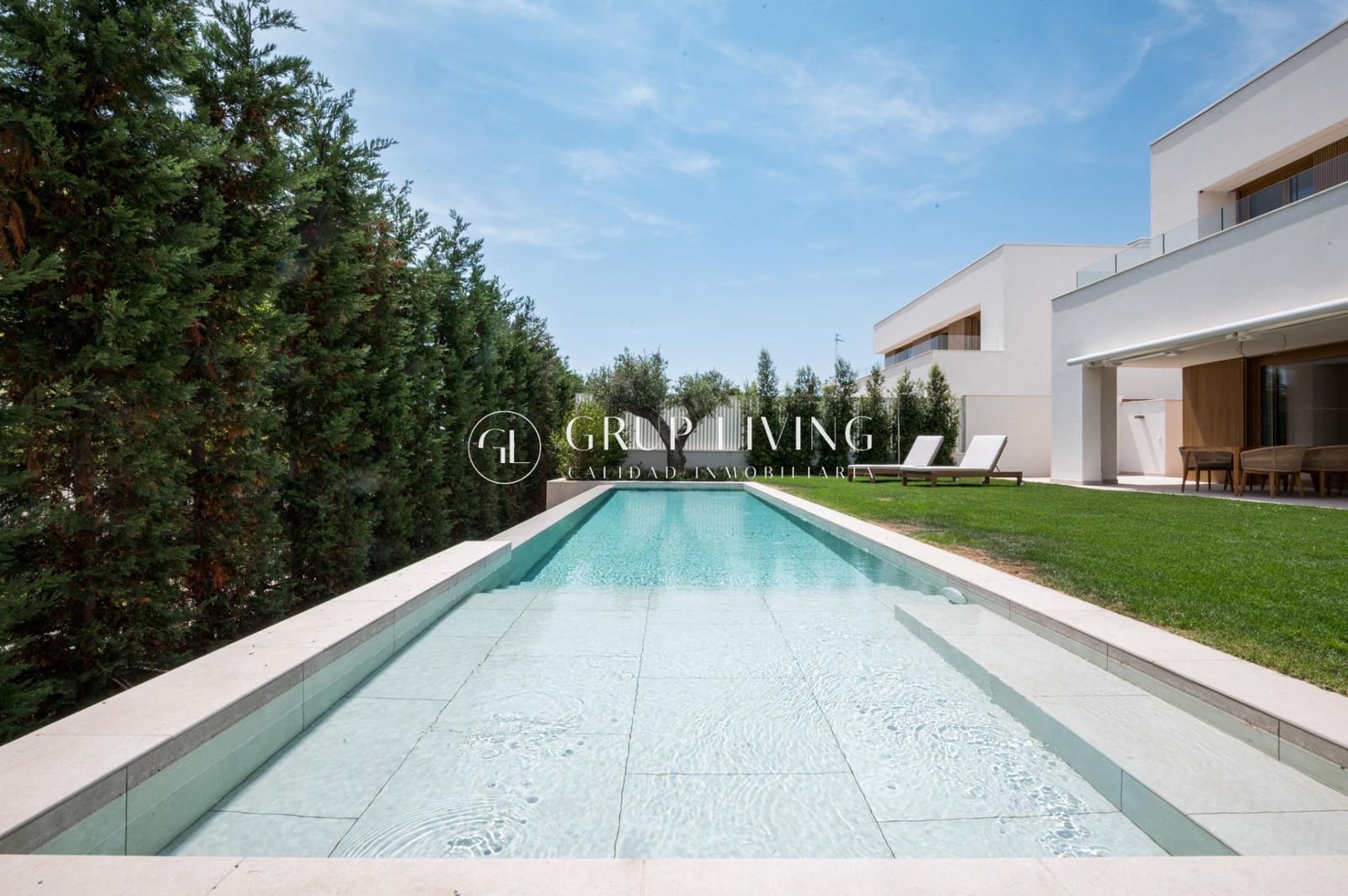 5 soverom Villa til salgs i Sitges med svømmebasseng garasje - € 2 550 000 (Ref: 9865304)