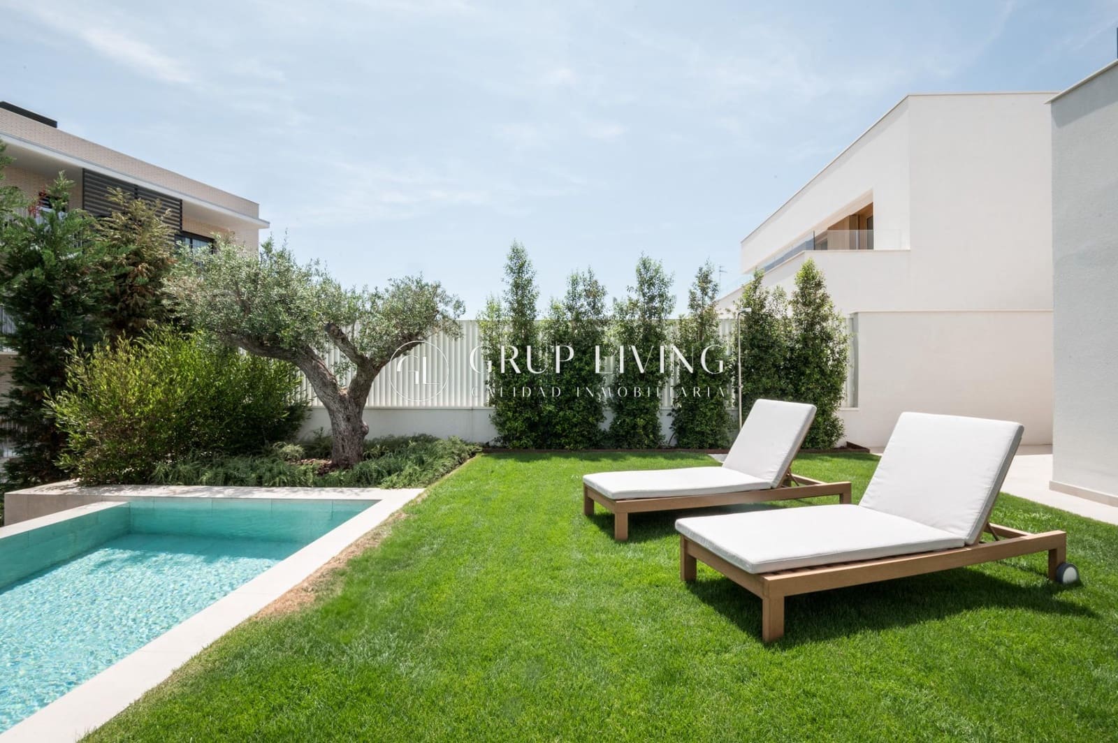 5 soverom Villa til salgs i Sitges med svømmebasseng garasje - € 2 550 000 (Ref: 9865304)