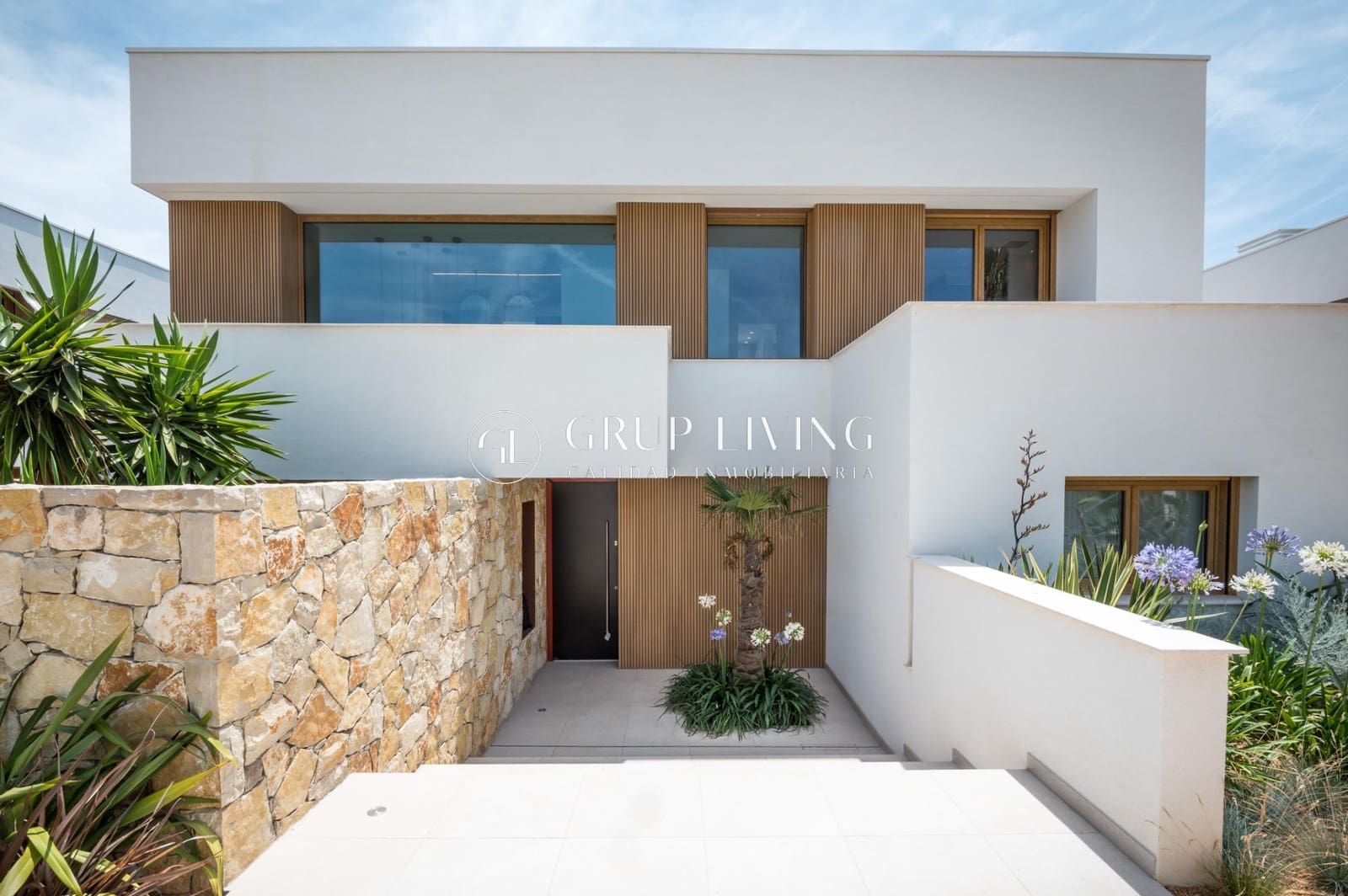 5 soverom Villa til salgs i Sitges med svømmebasseng garasje - € 2 550 000 (Ref: 9865304)