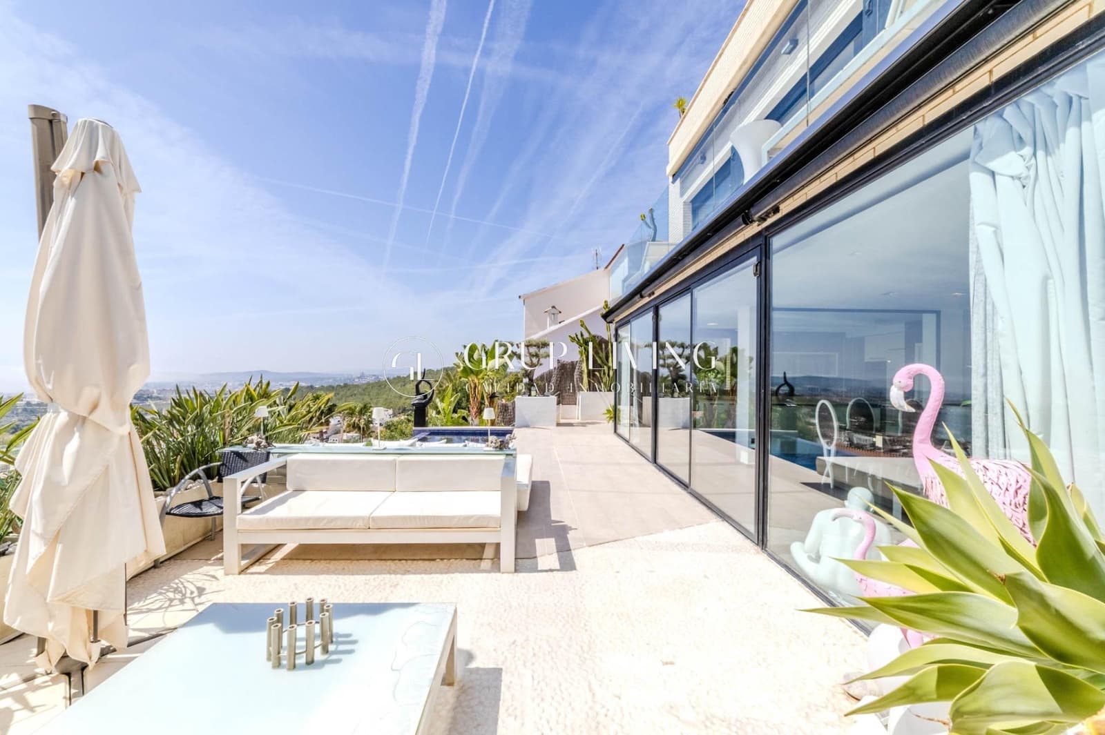 5 chambre Villa/Maison à vendre à Sitges avec piscine garage - 1 348 000 € (Ref: 9868689)