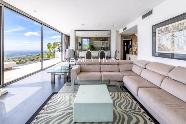 5 chambre Villa/Maison à vendre à Sitges avec piscine garage - 1 348 000 € (Ref: 9868689)