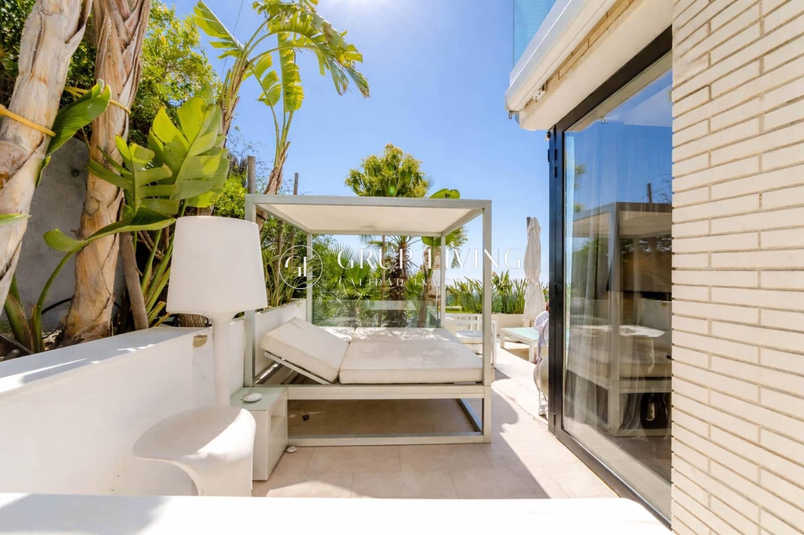 5 chambre Villa/Maison à vendre à Sitges avec piscine garage - 1 348 000 € (Ref: 9868689)