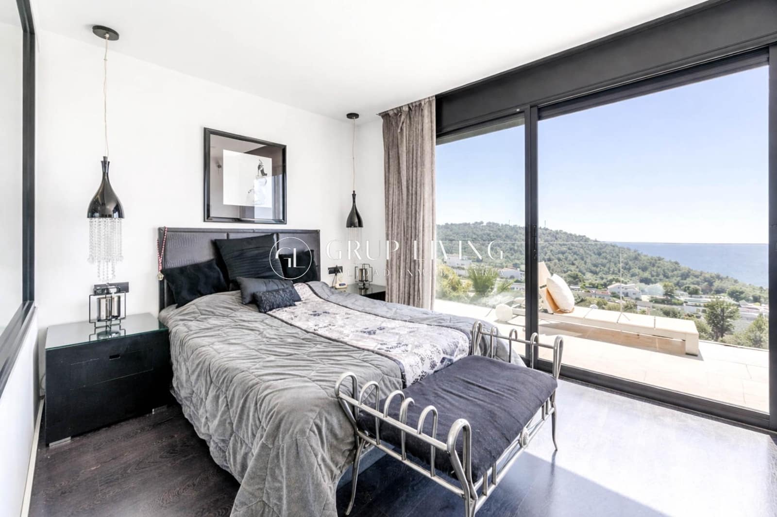 5 chambre Villa/Maison à vendre à Sitges avec piscine garage - 1 348 000 € (Ref: 9868689)