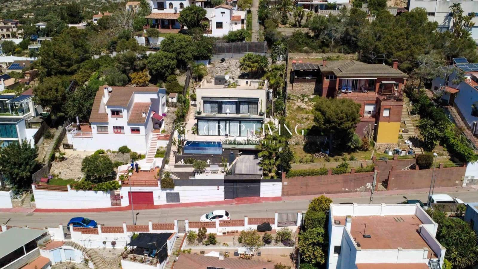 5 chambre Villa/Maison à vendre à Sitges avec piscine garage - 1 348 000 € (Ref: 9868689)