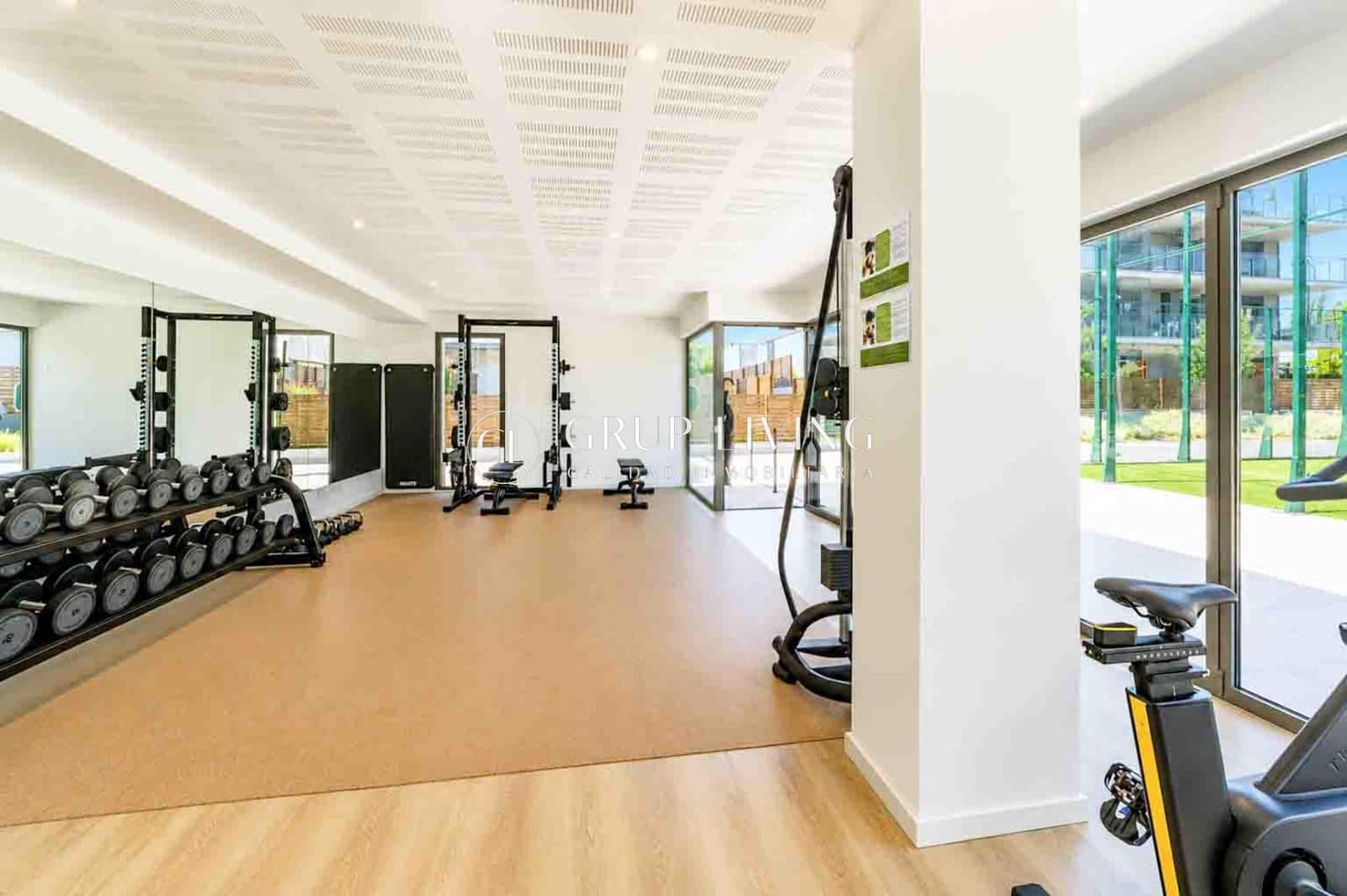 4 bedroom Flat for rent in Sitges with pool garage - € 3,505 (Ref: 9876527)