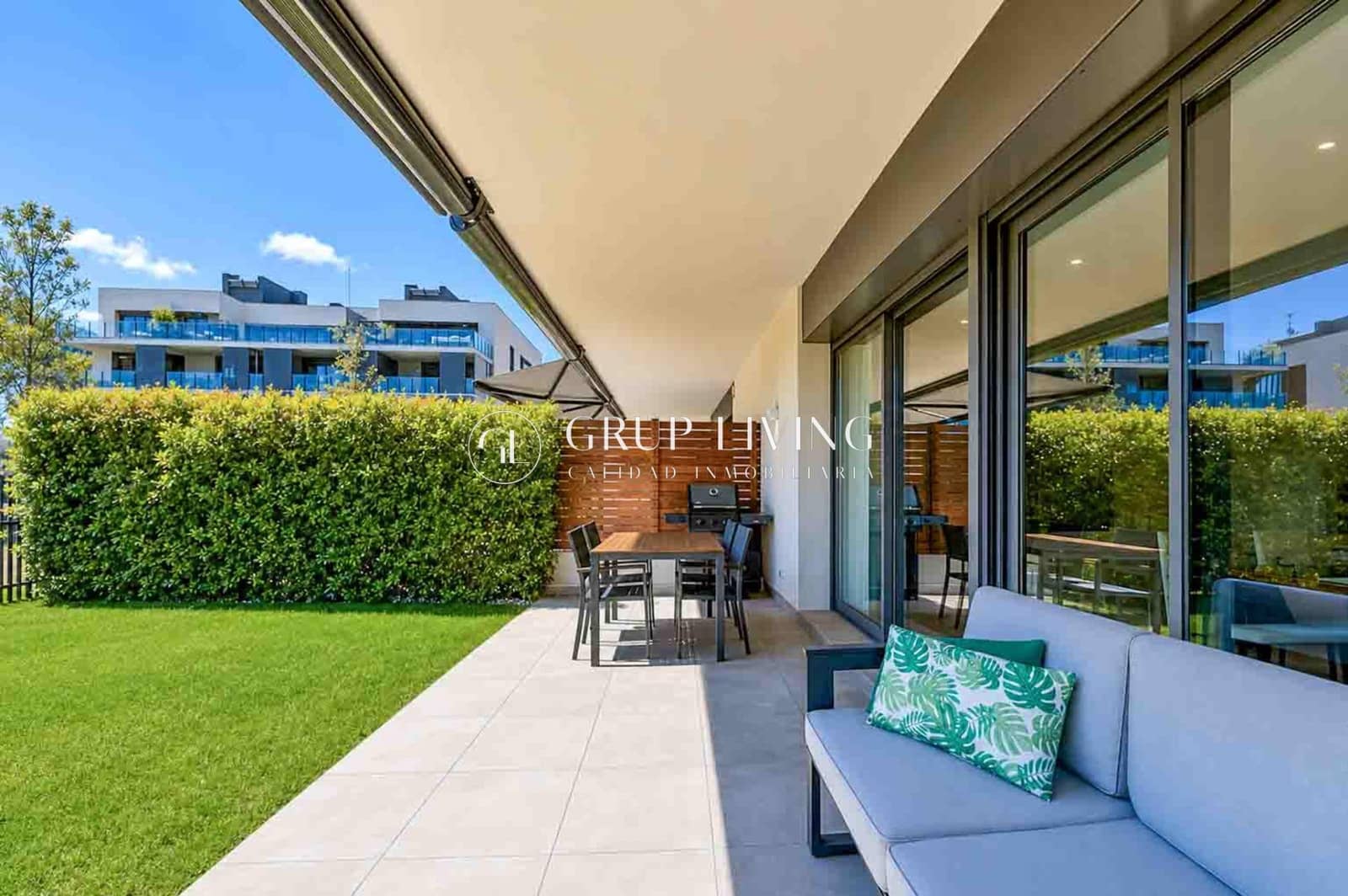 4 bedroom Flat for rent in Sitges with pool garage - € 3,505 (Ref: 9876527)