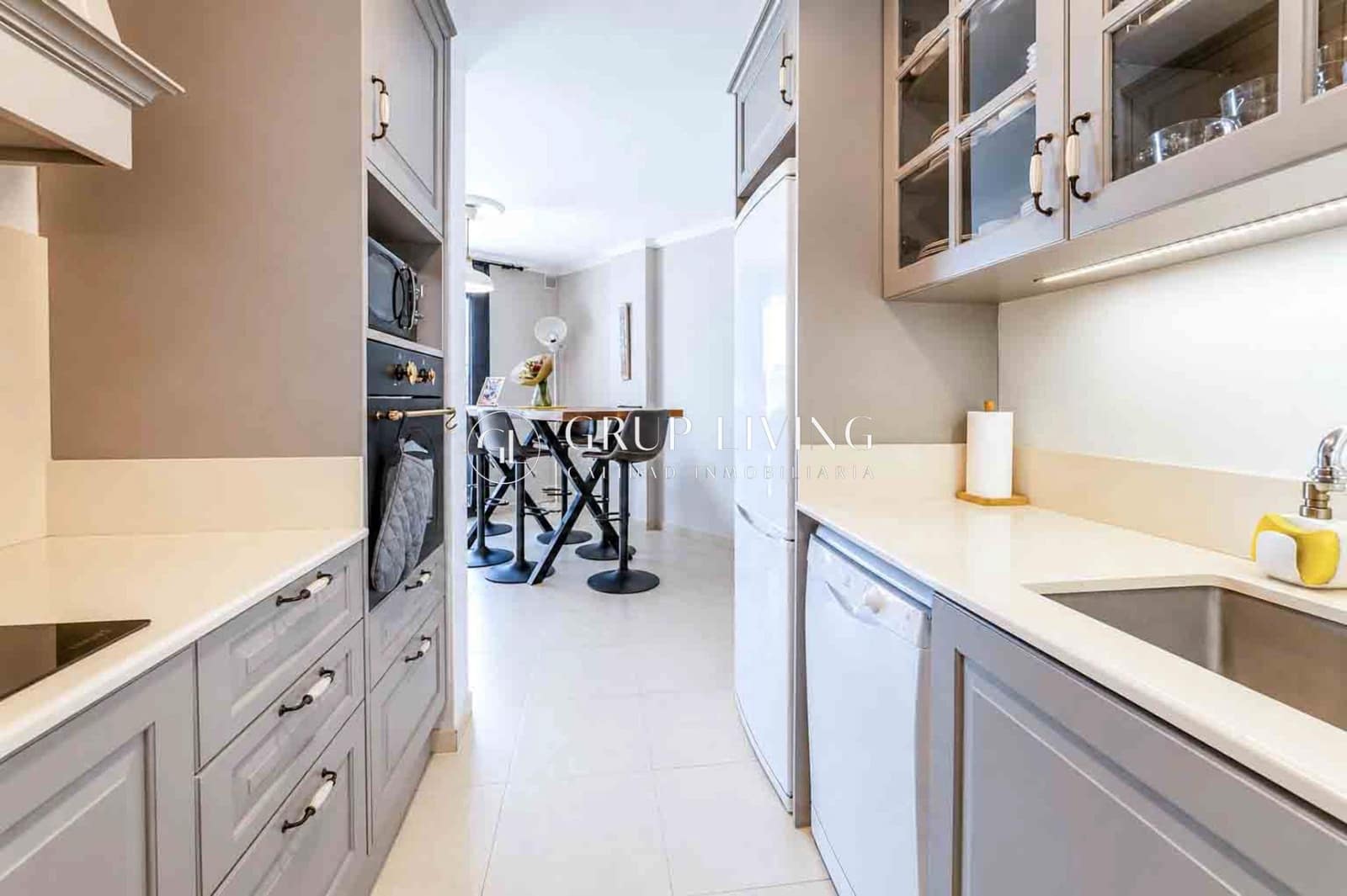 3 chambre Appartement à vendre à Cubelles avec piscine garage - 390 000 € (Ref: 9876528)