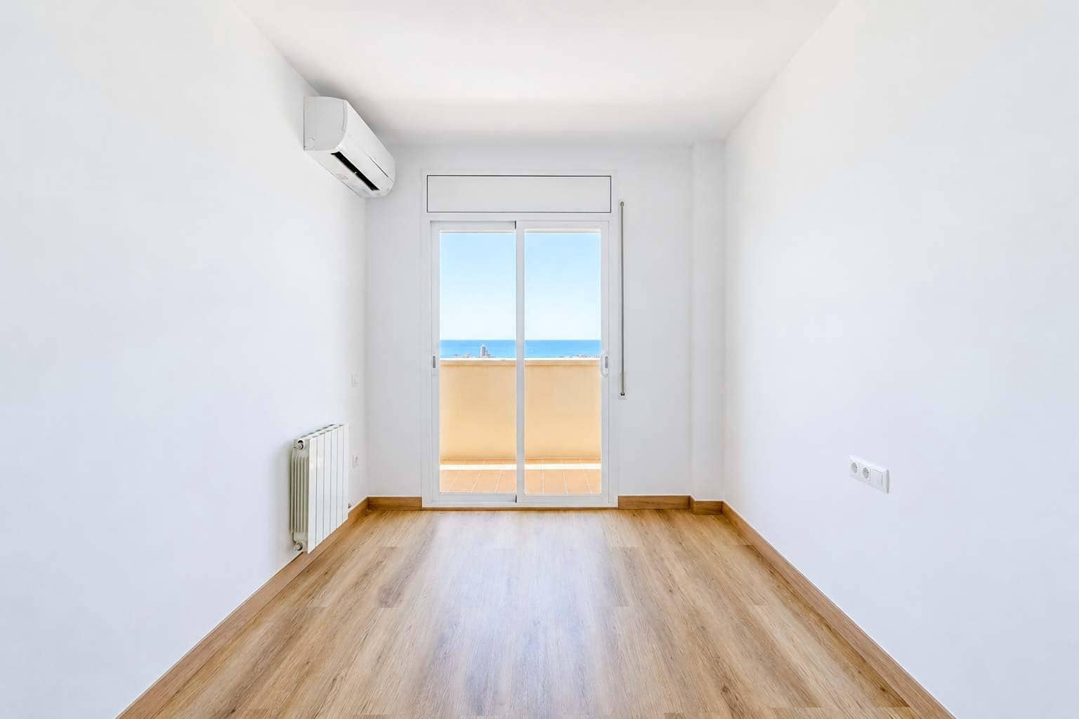 3 soveværelse Lejlighed til salg i Sitges med garage - € 650.000 (Ref: 9904072)