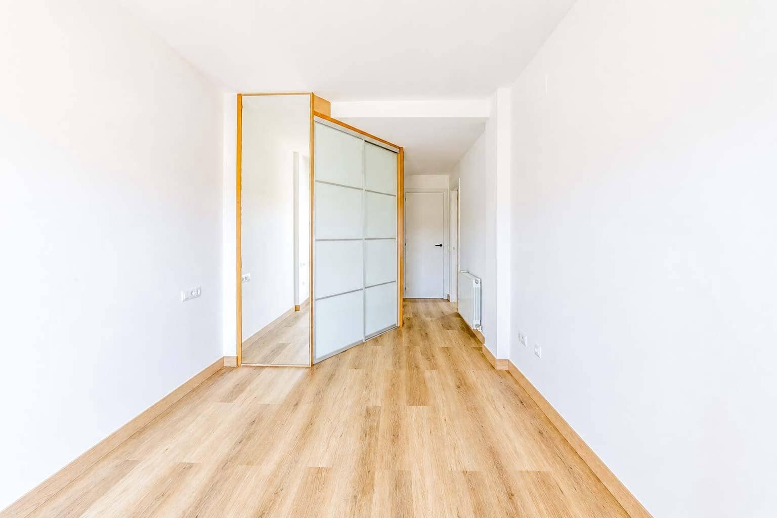 3 soveværelse Lejlighed til salg i Sitges med garage - € 650.000 (Ref: 9904072)