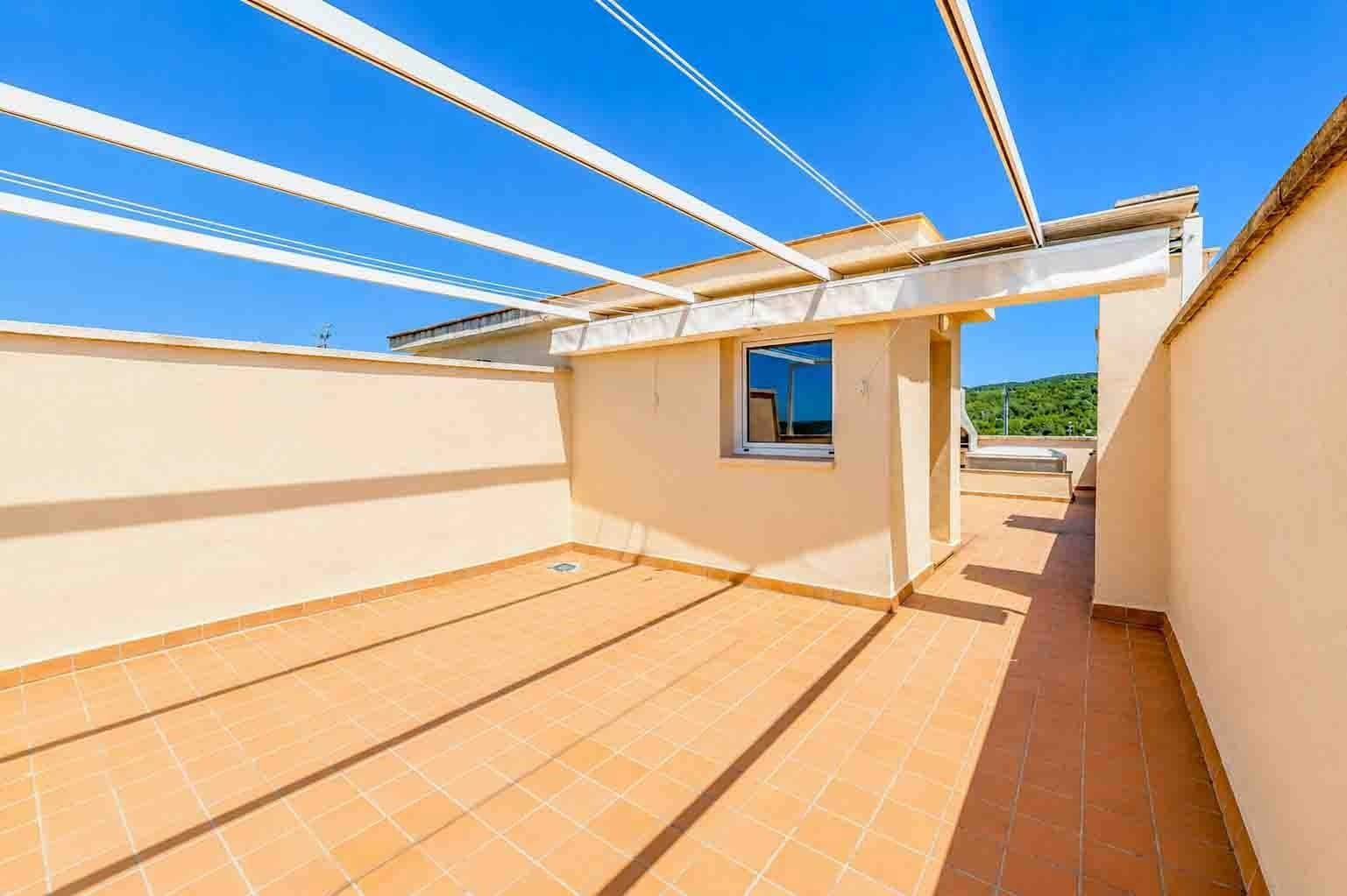 3 soveværelse Lejlighed til salg i Sitges med garage - € 650.000 (Ref: 9904072)