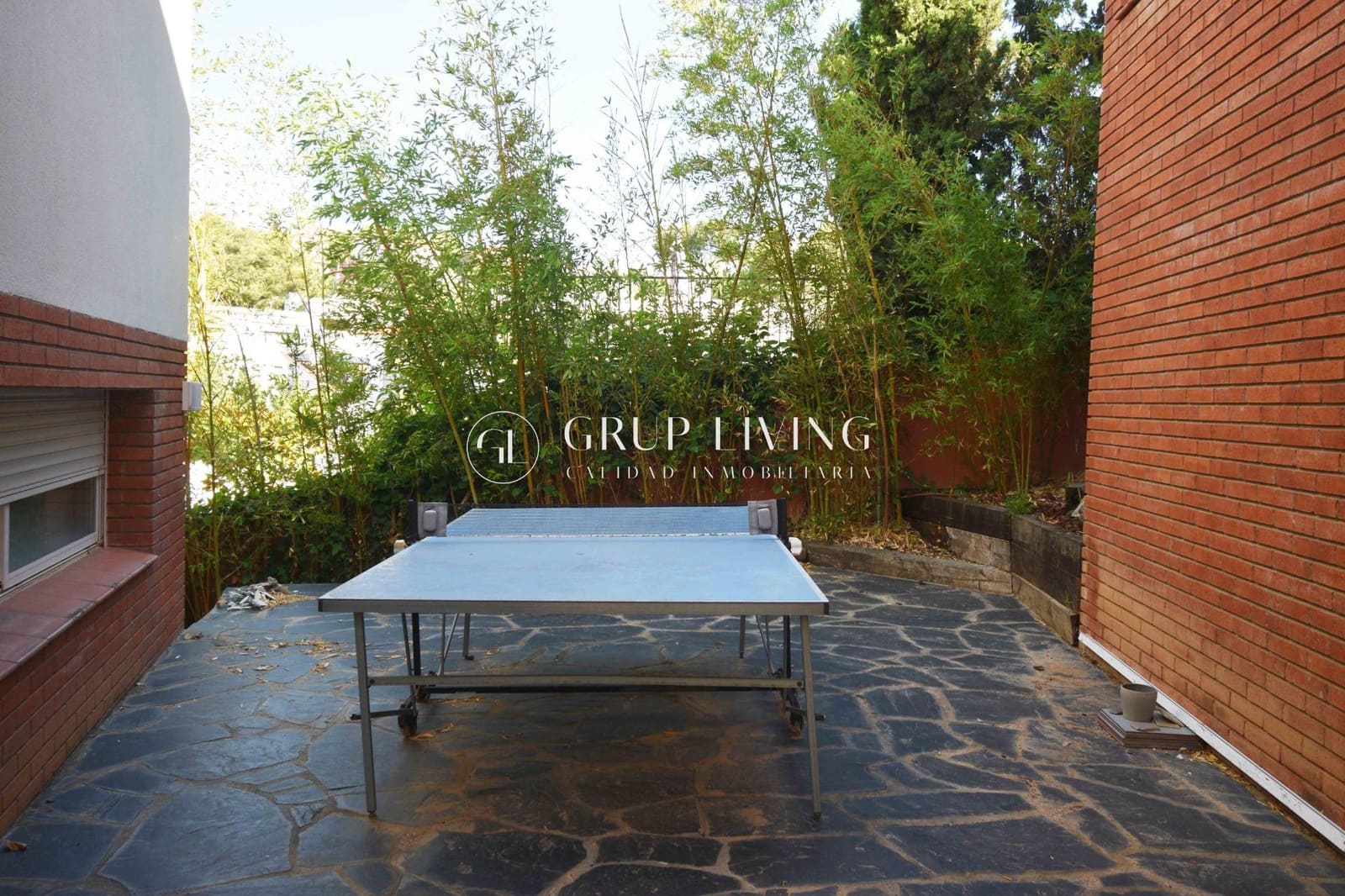 5 Zimmer Villa zu verkaufen in Sitges mit Pool Garage - 1.250.000 € (Ref: 9908107)