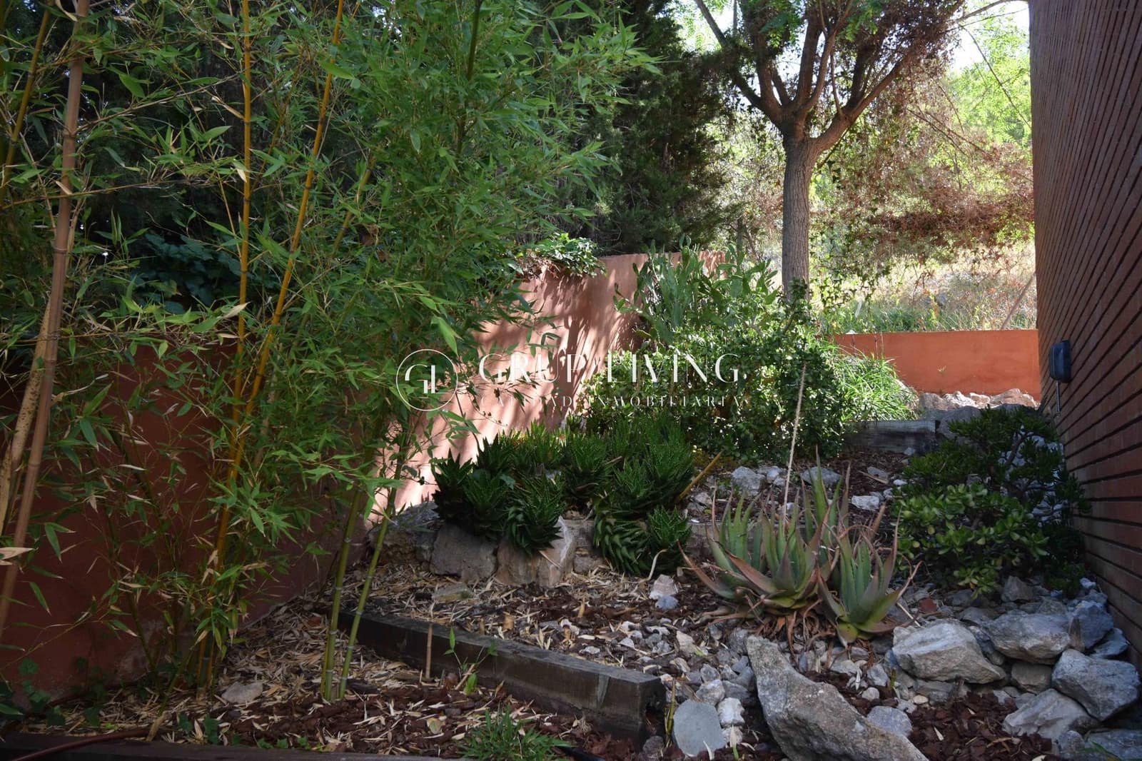 5 Zimmer Villa zu verkaufen in Sitges mit Pool Garage - 1.250.000 € (Ref: 9908107)