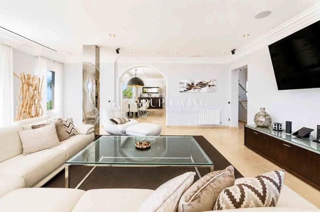 8 Zimmer Villa zu verkaufen in Sitges mit Pool Garage - 5.500.000 € (Ref: 9911158)