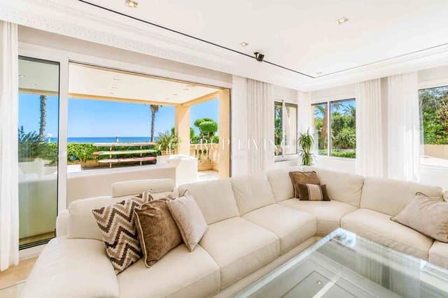 8 Zimmer Villa zu verkaufen in Sitges mit Pool Garage - 5.500.000 € (Ref: 9911158)