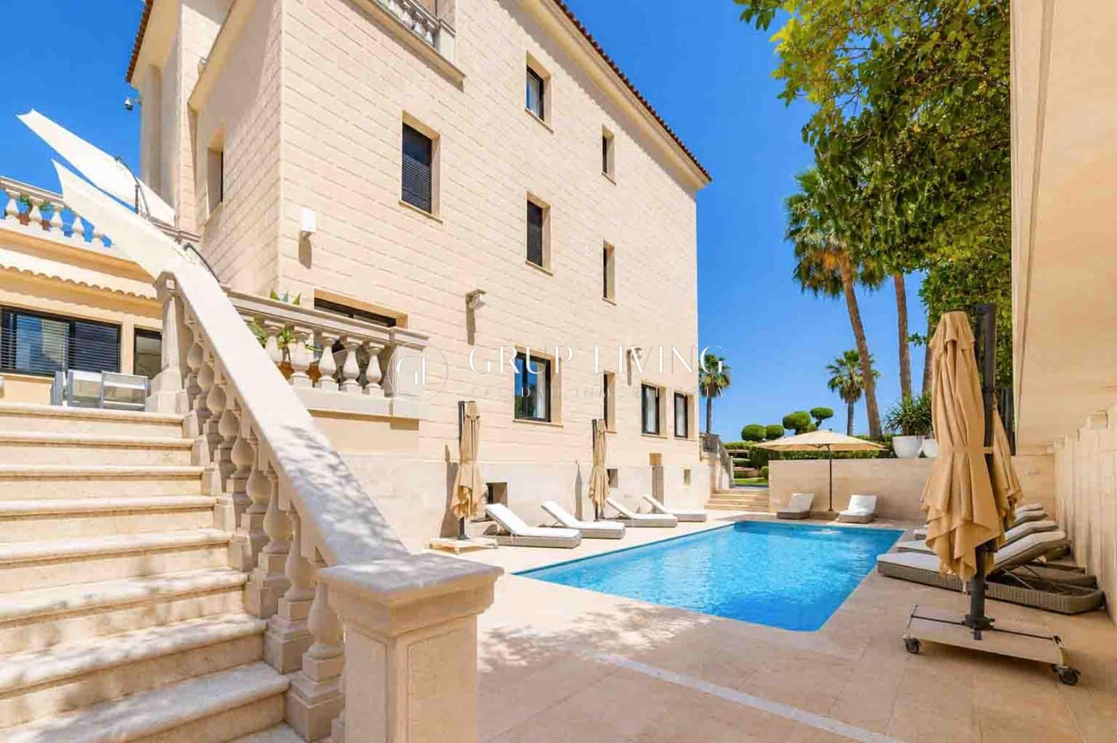 8 Zimmer Villa zu verkaufen in Sitges mit Pool Garage - 5.500.000 € (Ref: 9911158)