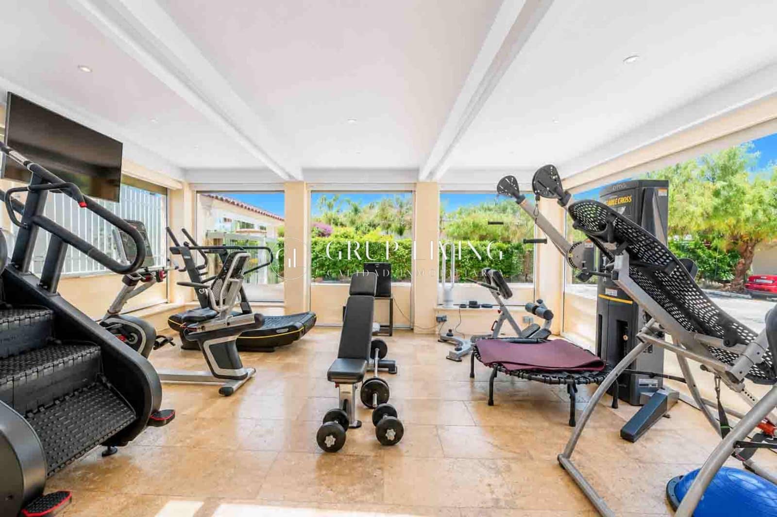 8 Zimmer Villa zu verkaufen in Sitges mit Pool Garage - 5.500.000 € (Ref: 9911158)