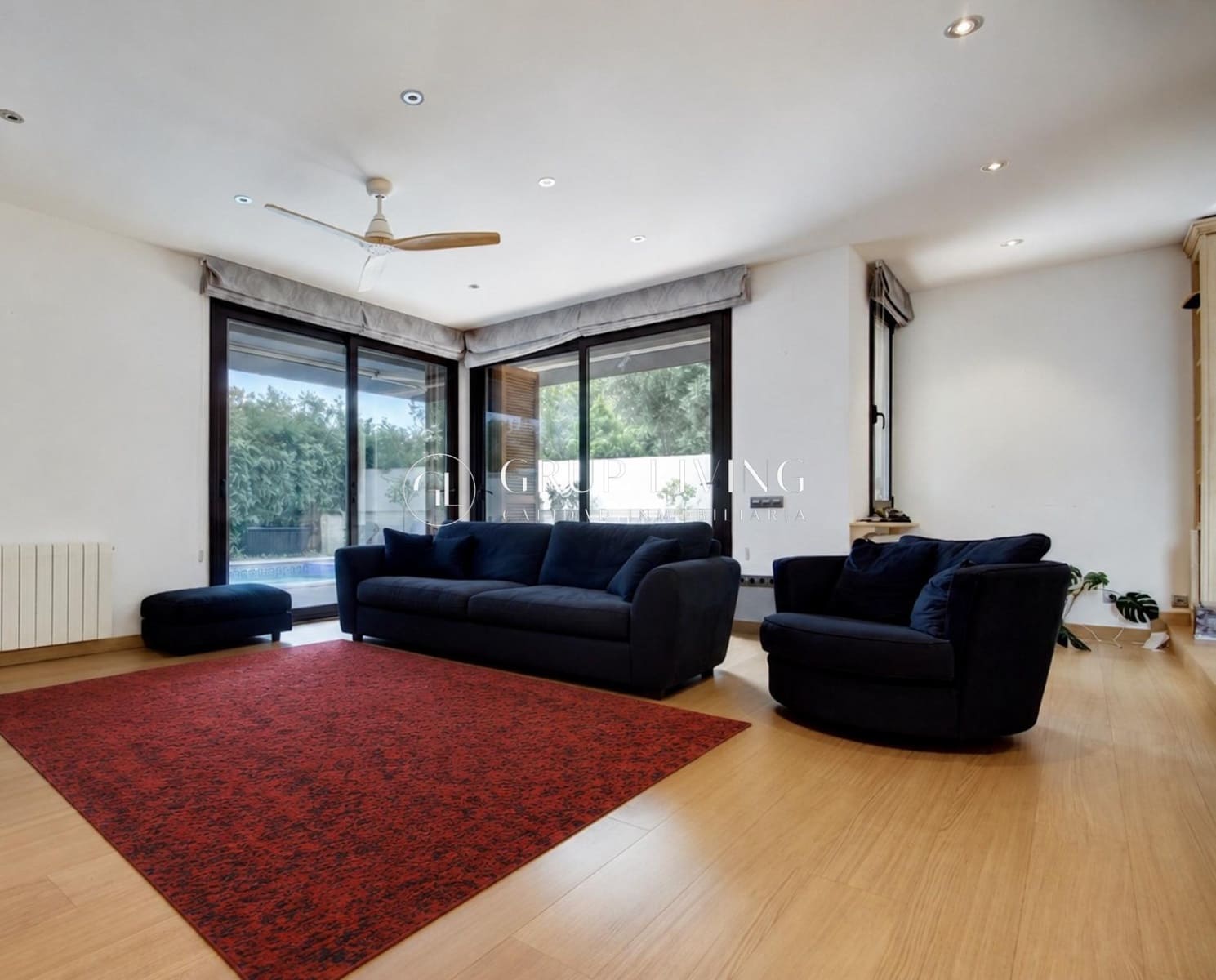 5 bedroom Villa for sale in Sitges with pool garage - € 1,600,000 (Ref: 9934298)