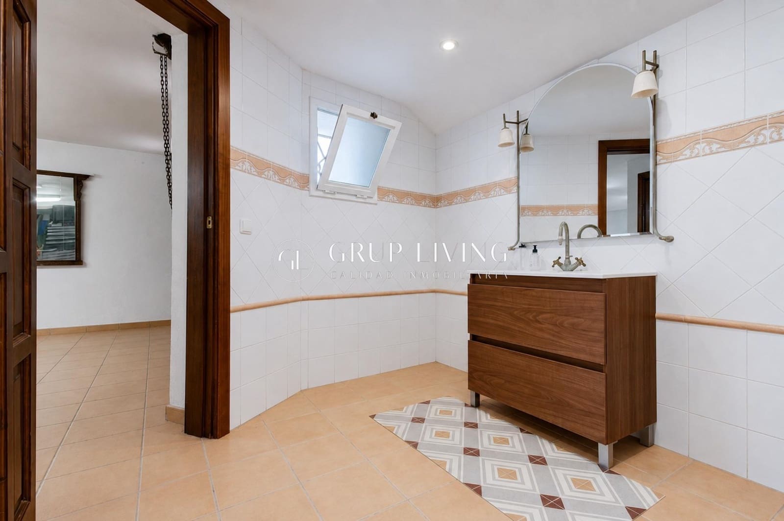 5 bedroom Villa for sale in Sitges with pool garage - € 1,600,000 (Ref: 9934298)