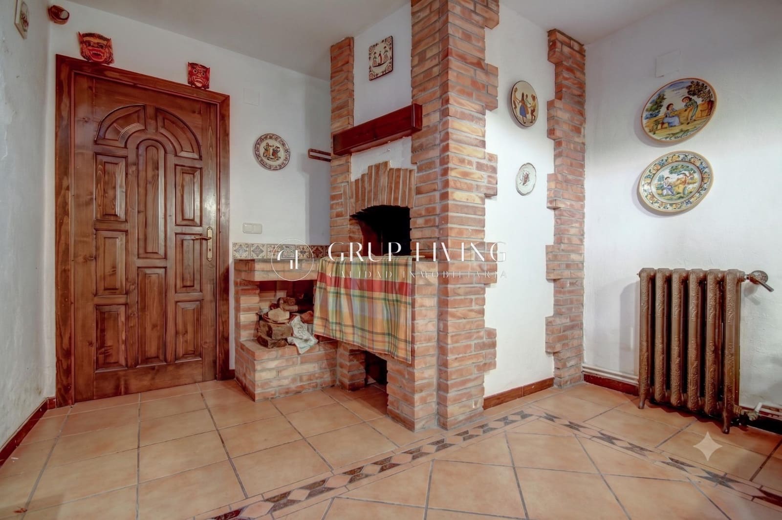 5 bedroom Villa for sale in Sitges with pool garage - € 1,600,000 (Ref: 9934298)
