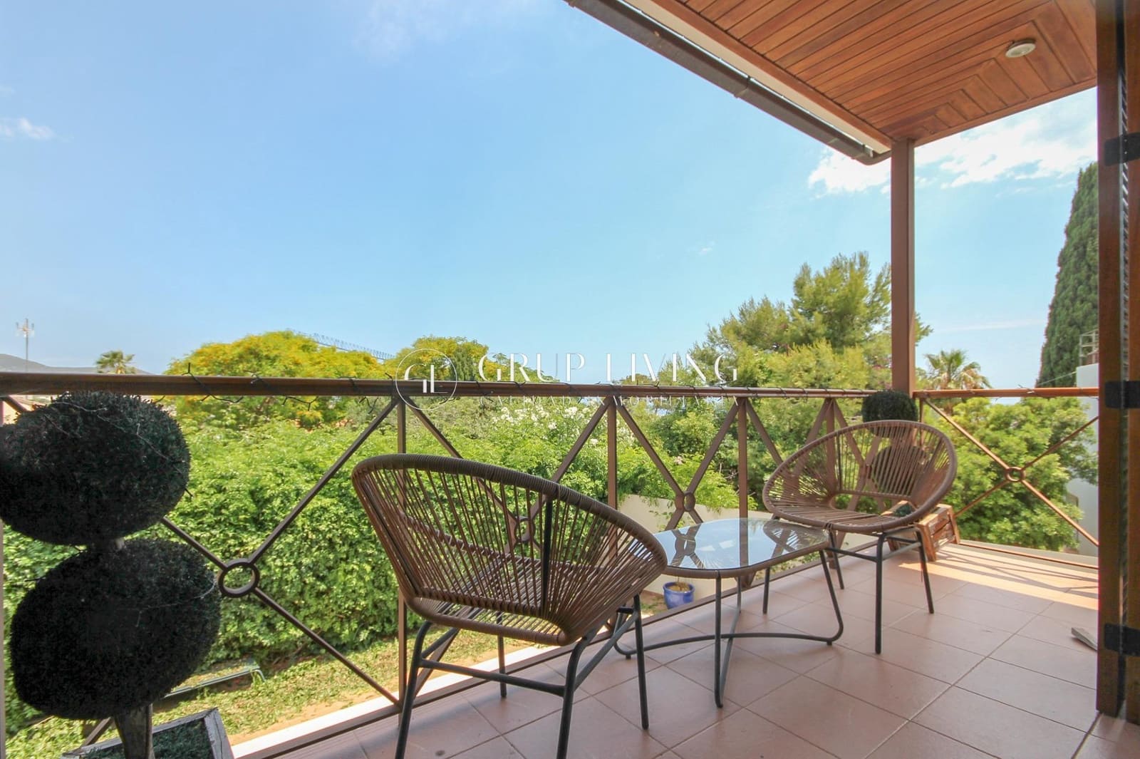 5 bedroom Villa for sale in Sitges with pool garage - € 1,600,000 (Ref: 9934298)