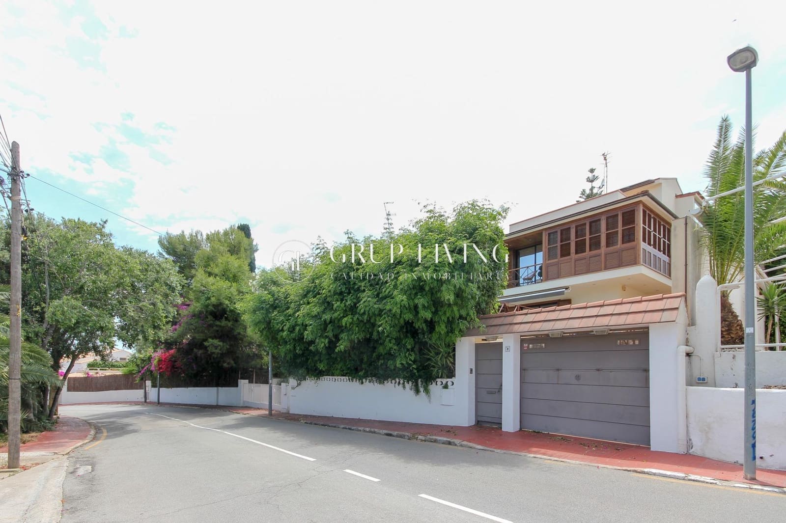 5 bedroom Villa for sale in Sitges with pool garage - € 1,600,000 (Ref: 9934298)