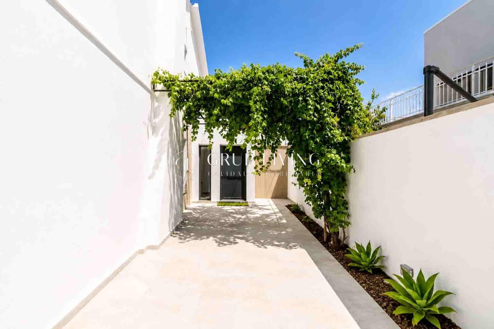 4 soveværelse Villa til salg i Sant Pere de Ribes med garage - € 870.000 (Ref: 9952718)