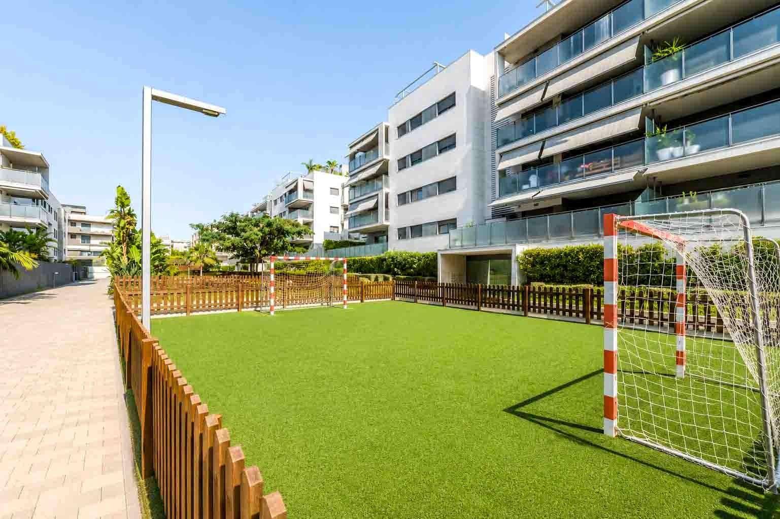3 makuuhuone Asunto myytävänä paikassa Sitges mukana uima-altaan 
autotalli - 795 000 € (Ref: 9954306)