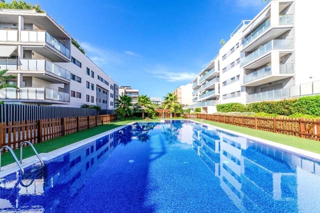 3 makuuhuone Asunto myytävänä paikassa Sitges mukana uima-altaan 
autotalli - 795 000 € (Ref: 9954306)