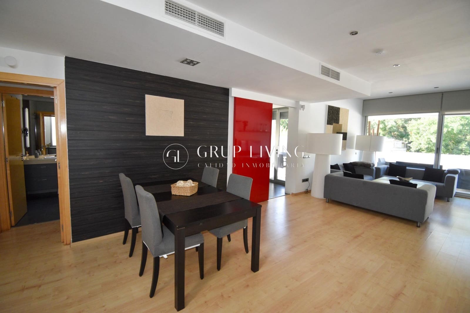 4 bedroom Villa for sale in Canyelles with pool garage - € 599,000 (Ref: 9965366)