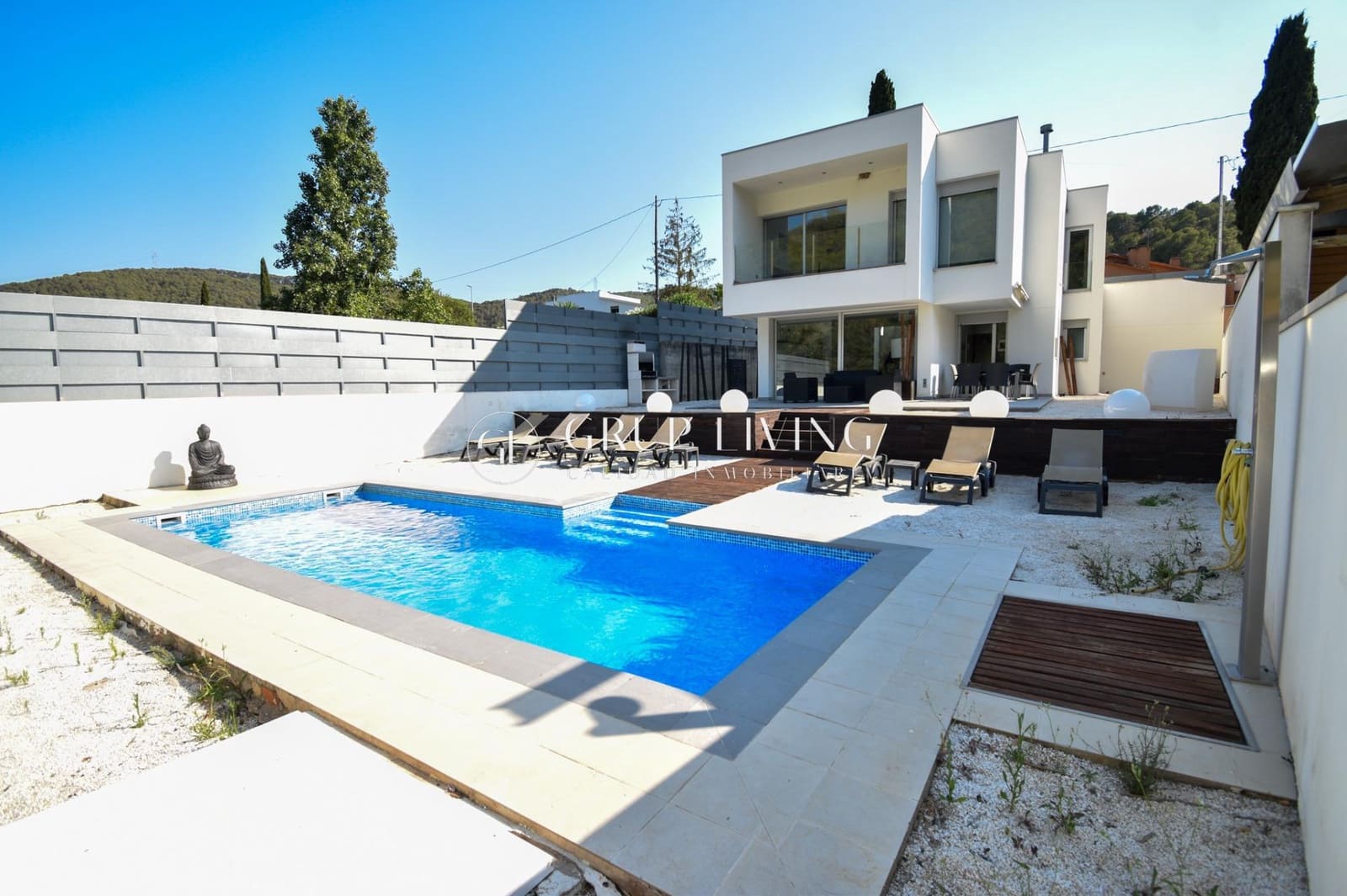 4 bedroom Villa for sale in Canyelles with pool garage - € 599,000 (Ref: 9965366)