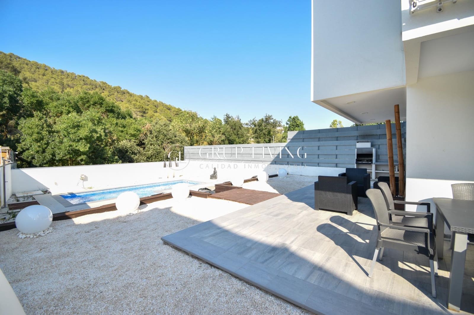 4 bedroom Villa for sale in Canyelles with pool garage - € 599,000 (Ref: 9965366)