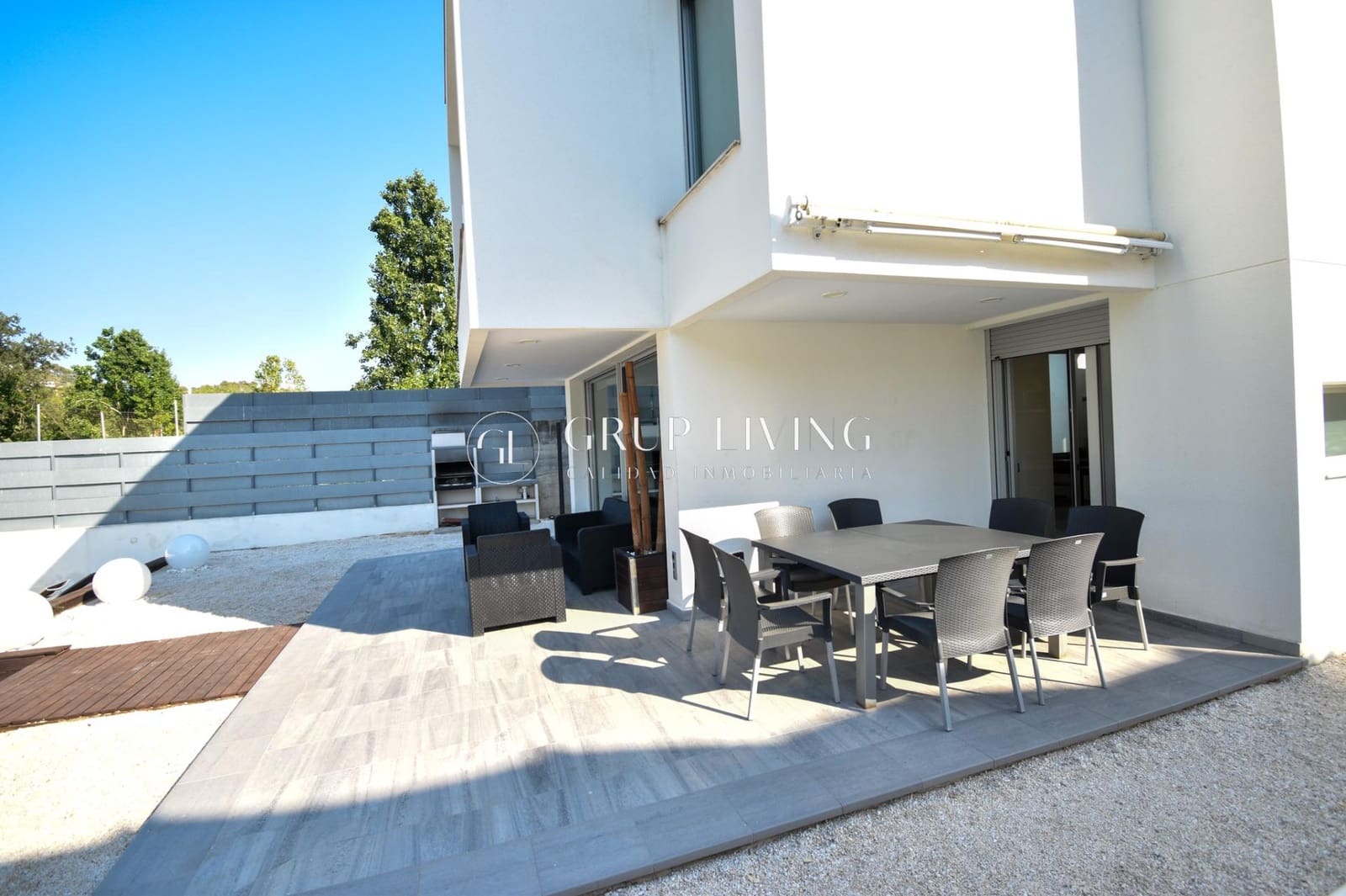 4 bedroom Villa for sale in Canyelles with pool garage - € 599,000 (Ref: 9965366)