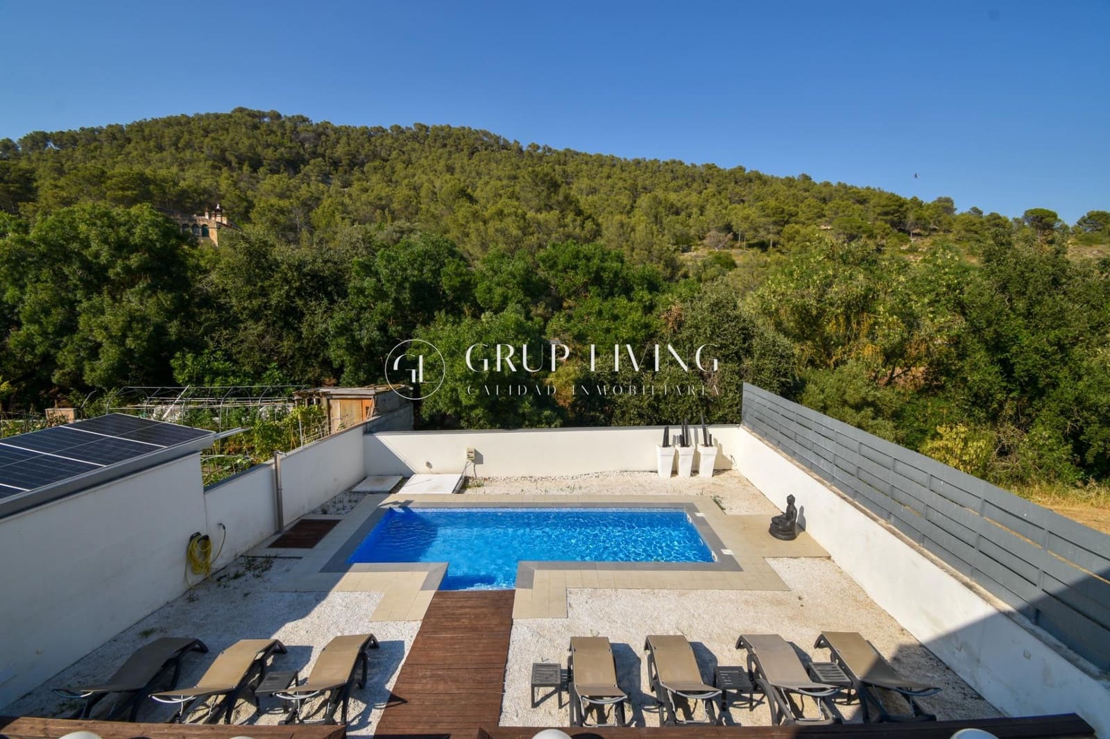 4 bedroom Villa for sale in Canyelles with pool garage - € 599,000 (Ref: 9965366)