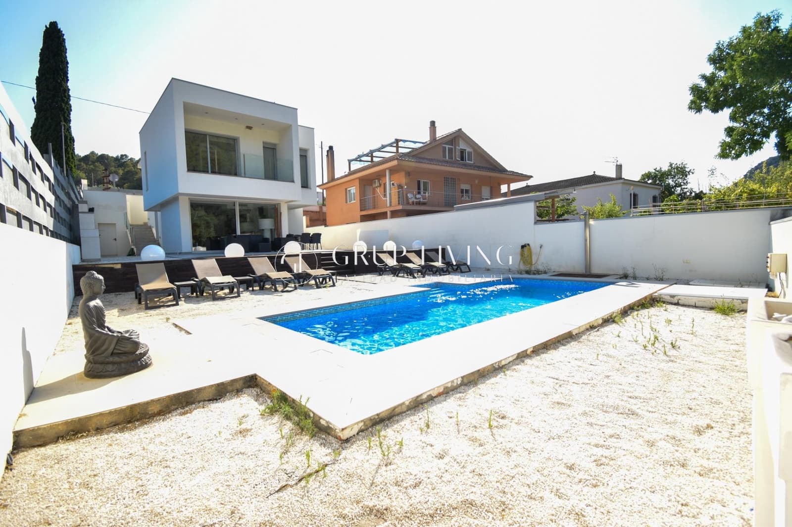 4 bedroom Villa for sale in Canyelles with pool garage - € 599,000 (Ref: 9965366)