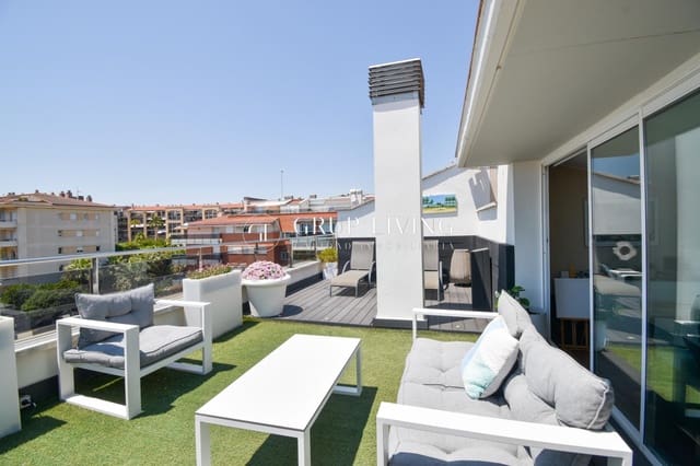 Piso de 4 habitaciones en Sitges en venta con piscina garaje - 794.000 € (Ref: 9973393)