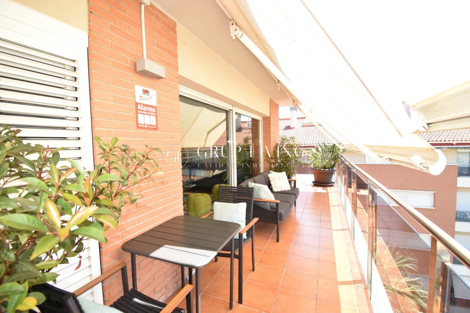 Piso de 4 habitaciones en Sitges en venta con piscina garaje - 794.000 € (Ref: 9973393)