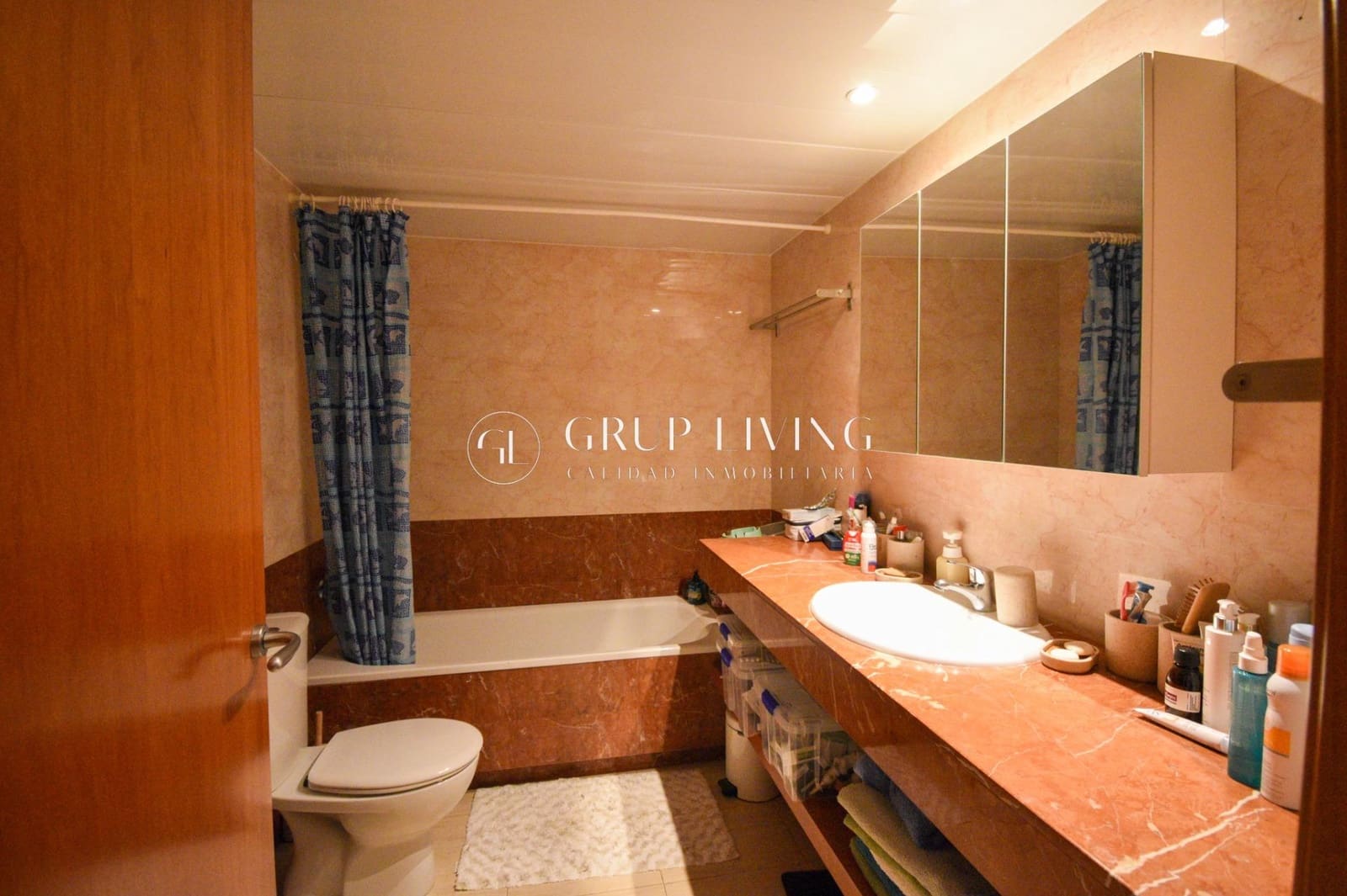 Piso de 4 habitaciones en Sitges en venta con piscina garaje - 794.000 € (Ref: 9973393)