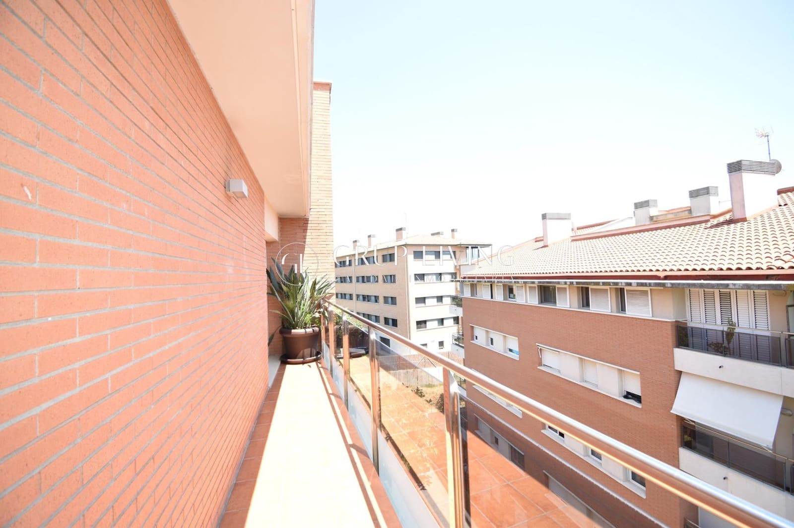 Piso de 4 habitaciones en Sitges en venta con piscina garaje - 794.000 € (Ref: 9973393)