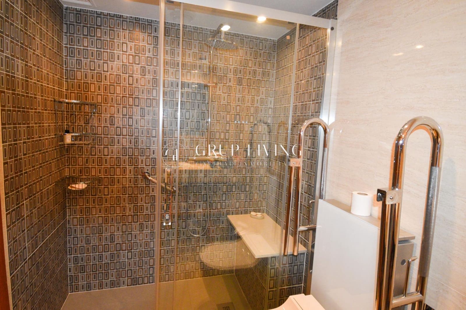 Piso de 4 habitaciones en Sitges en venta con piscina garaje - 794.000 € (Ref: 9973393)