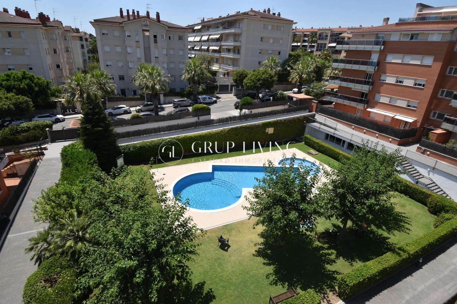 Piso de 4 habitaciones en Sitges en venta con piscina garaje - 794.000 € (Ref: 9973393)