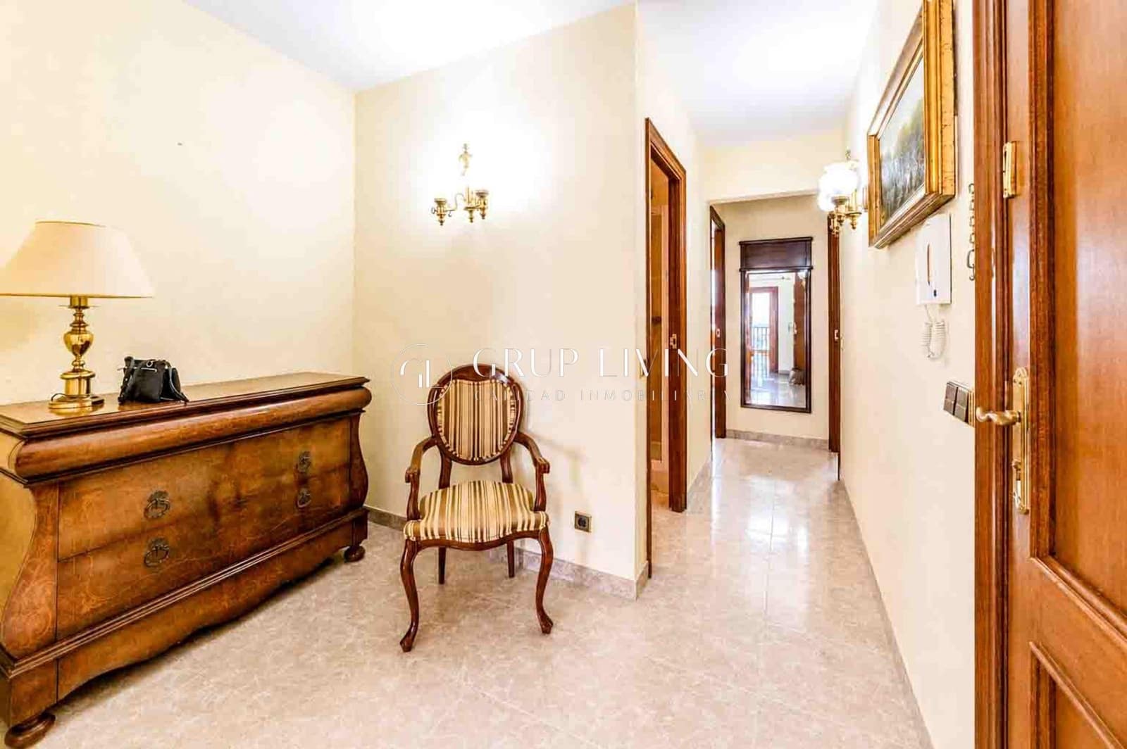 2 bedroom Flat for sale in Sitges - € 330,000 (Ref: 9977414)