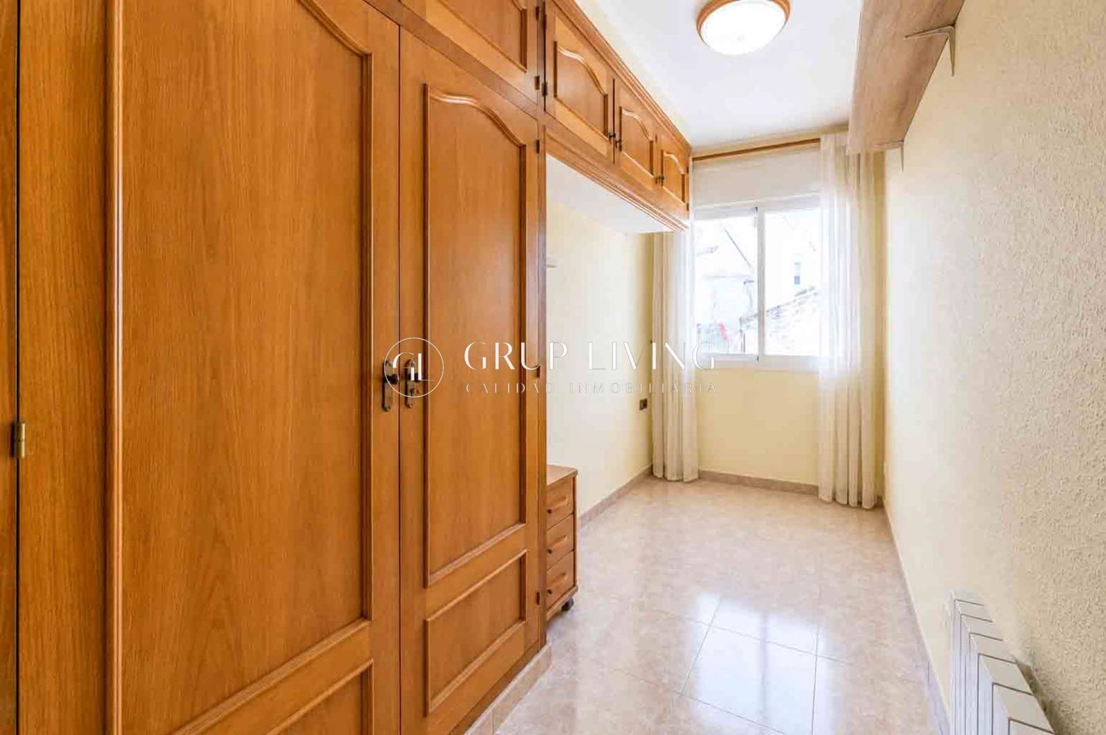 2 bedroom Flat for sale in Sitges - € 330,000 (Ref: 9977414)