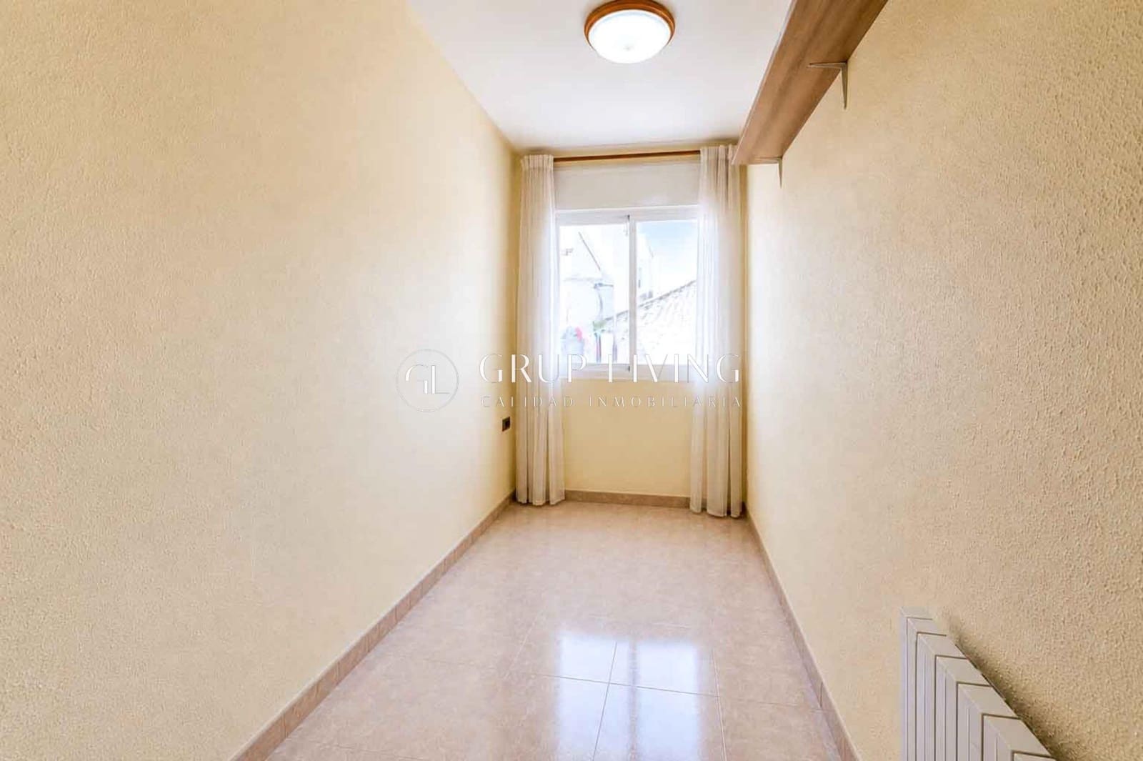 2 bedroom Flat for sale in Sitges - € 330,000 (Ref: 9977414)