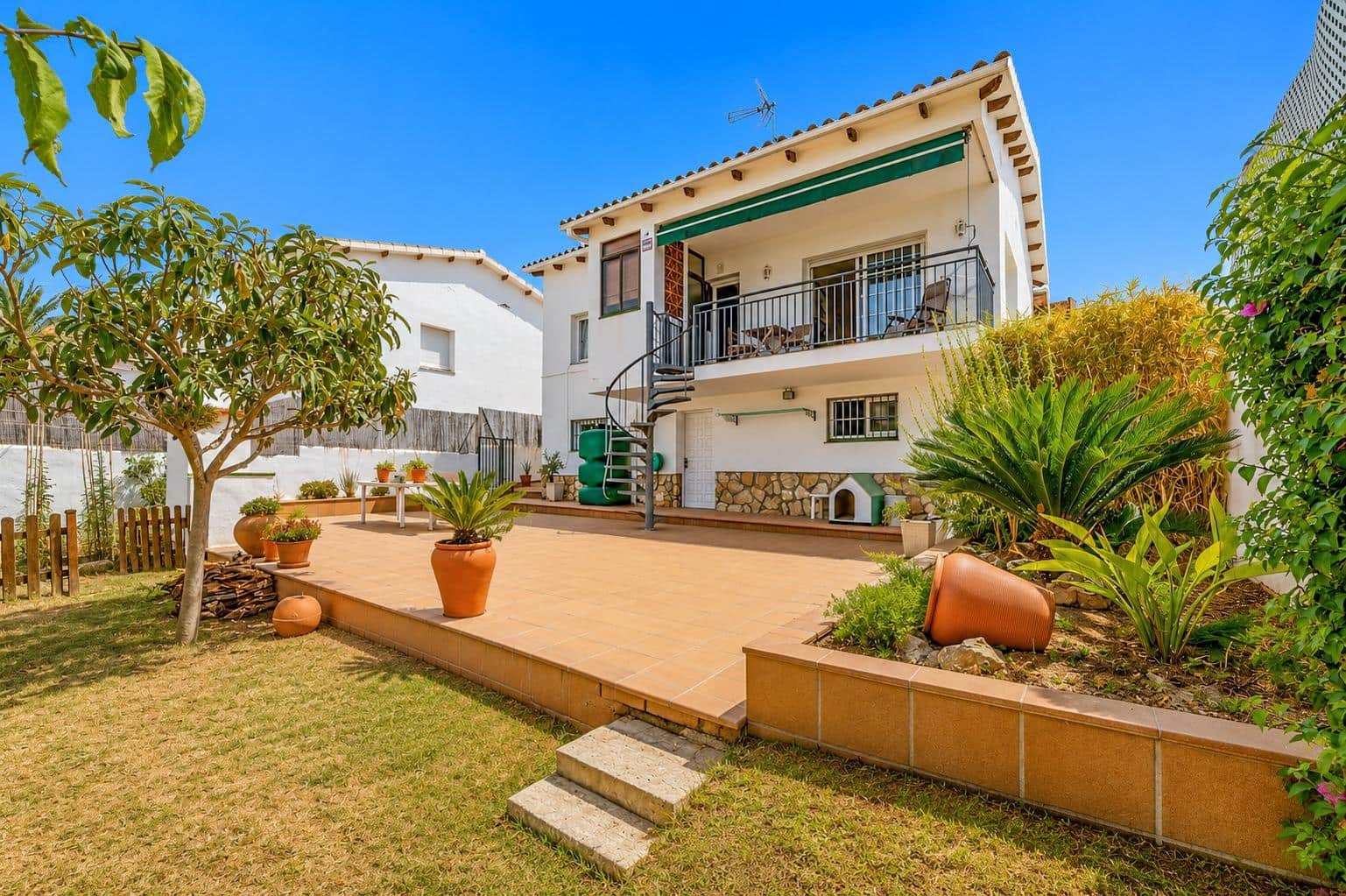 4 soverom Villa til salgs i Sant Pere de Ribes med garasje - € 425 000 (Ref: 9986948)