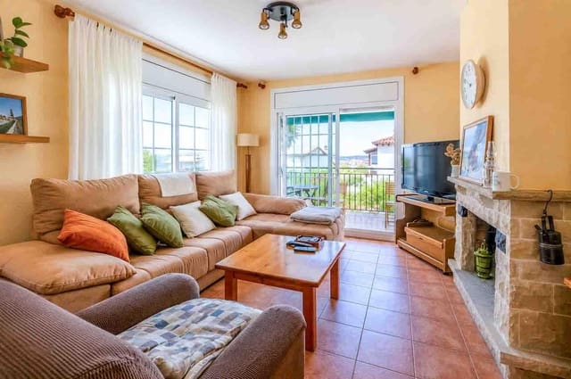 4 soverom Villa til salgs i Sant Pere de Ribes med garasje - € 425 000 (Ref: 9986948)