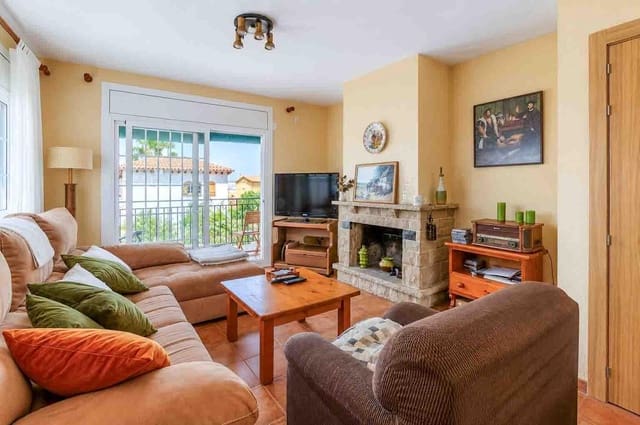 4 soverom Villa til salgs i Sant Pere de Ribes med garasje - € 425 000 (Ref: 9986948)