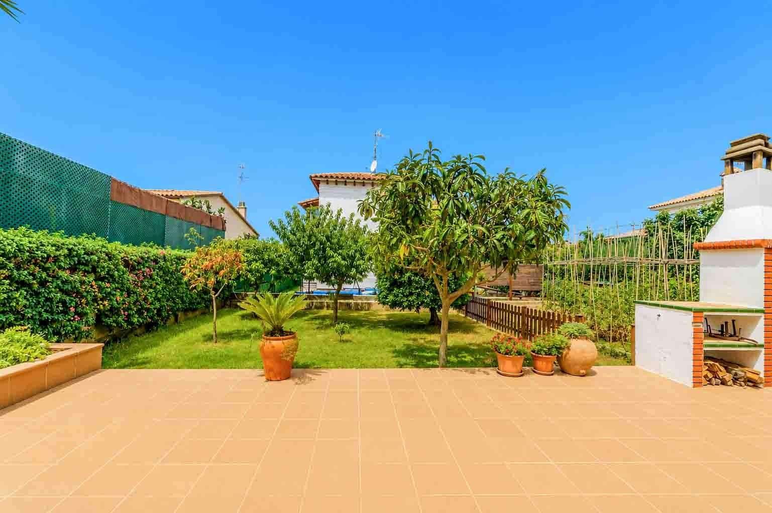 4 soverom Villa til salgs i Sant Pere de Ribes med garasje - € 425 000 (Ref: 9986948)