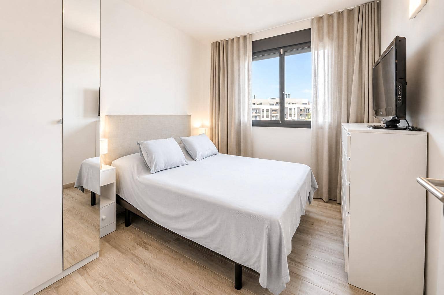 3 slaapkamer Flat te koop in Vilanova i la Geltru met zwembad garage - € 345.000 (Ref: 9994333)