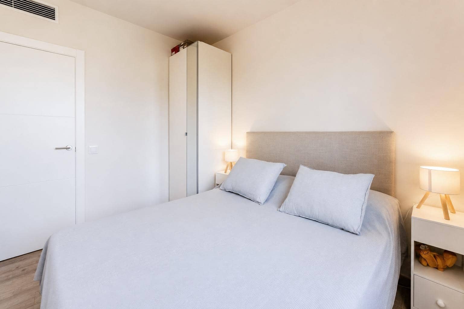 3 slaapkamer Flat te koop in Vilanova i la Geltru met zwembad garage - € 345.000 (Ref: 9994333)